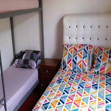 Hostel 3.5 Ubatuba Bagian luar foto