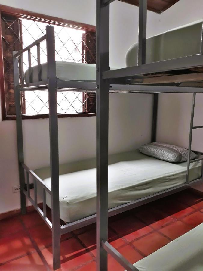 Hostel 3.5 Ubatuba Bagian luar foto