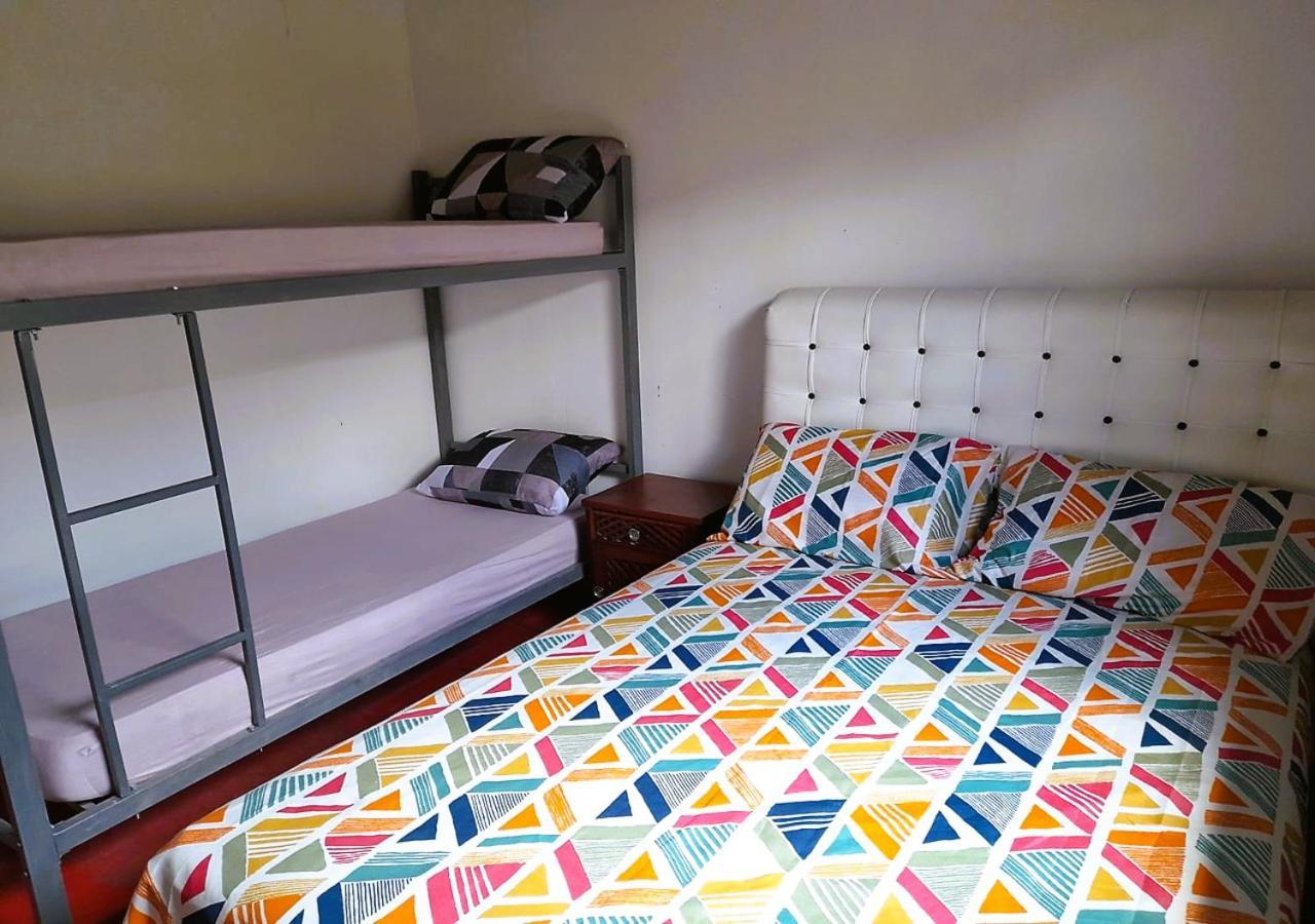 Hostel 3.5 Ubatuba Bagian luar foto