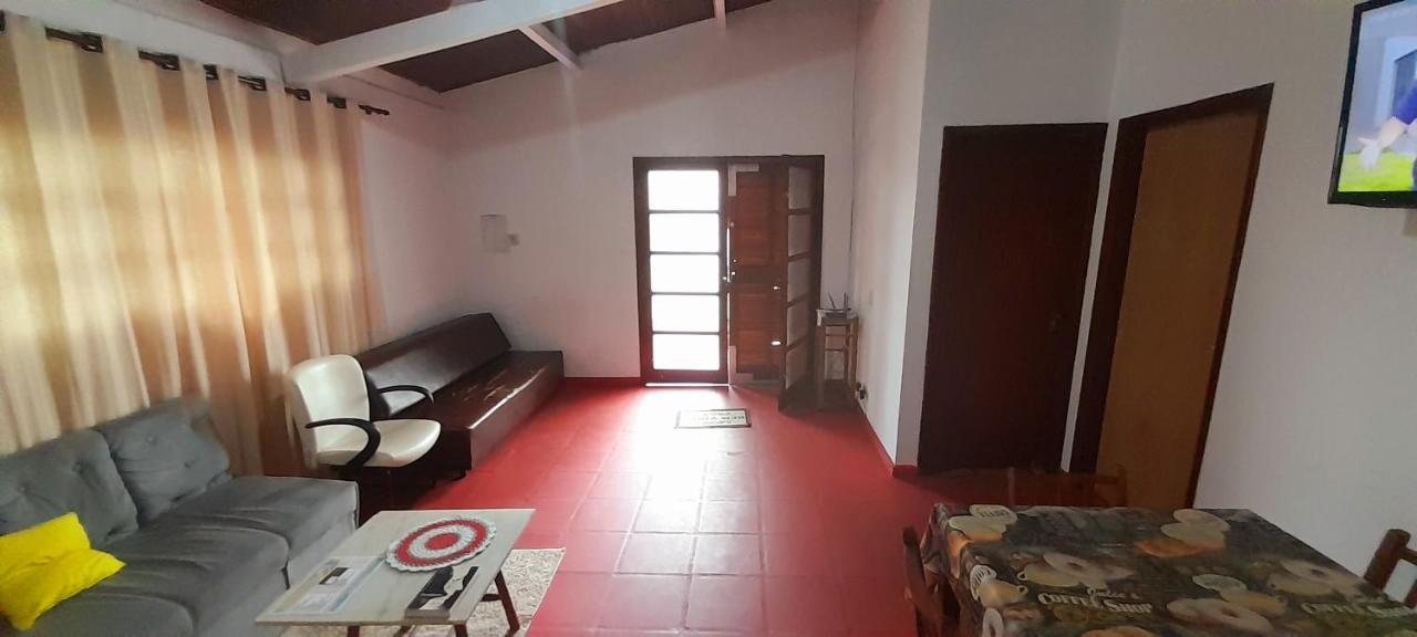 Hostel 3.5 Ubatuba Bagian luar foto