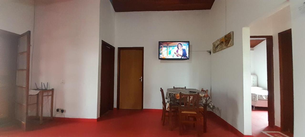 Hostel 3.5 Ubatuba Bagian luar foto